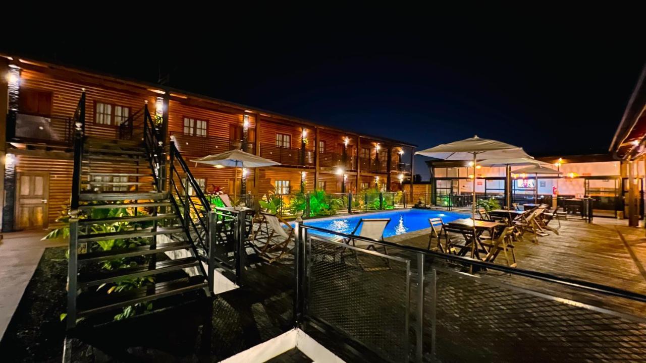 Hotel Alma Pura Puerto Iguazú Exteriör bild