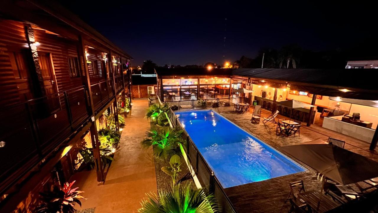 Hotel Alma Pura Puerto Iguazú Exteriör bild